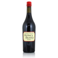 Cairn O'Mohr Honey Berry Wine